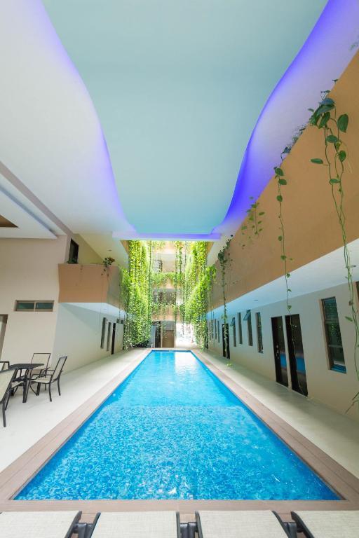 Apartahotel Palmarena &